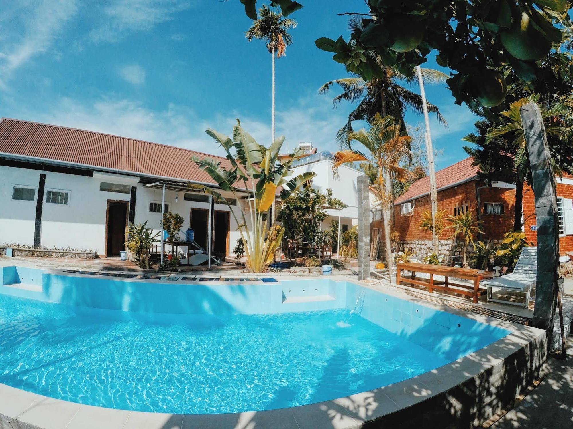 Sea Living Hostel Phu Quoc Exterior photo